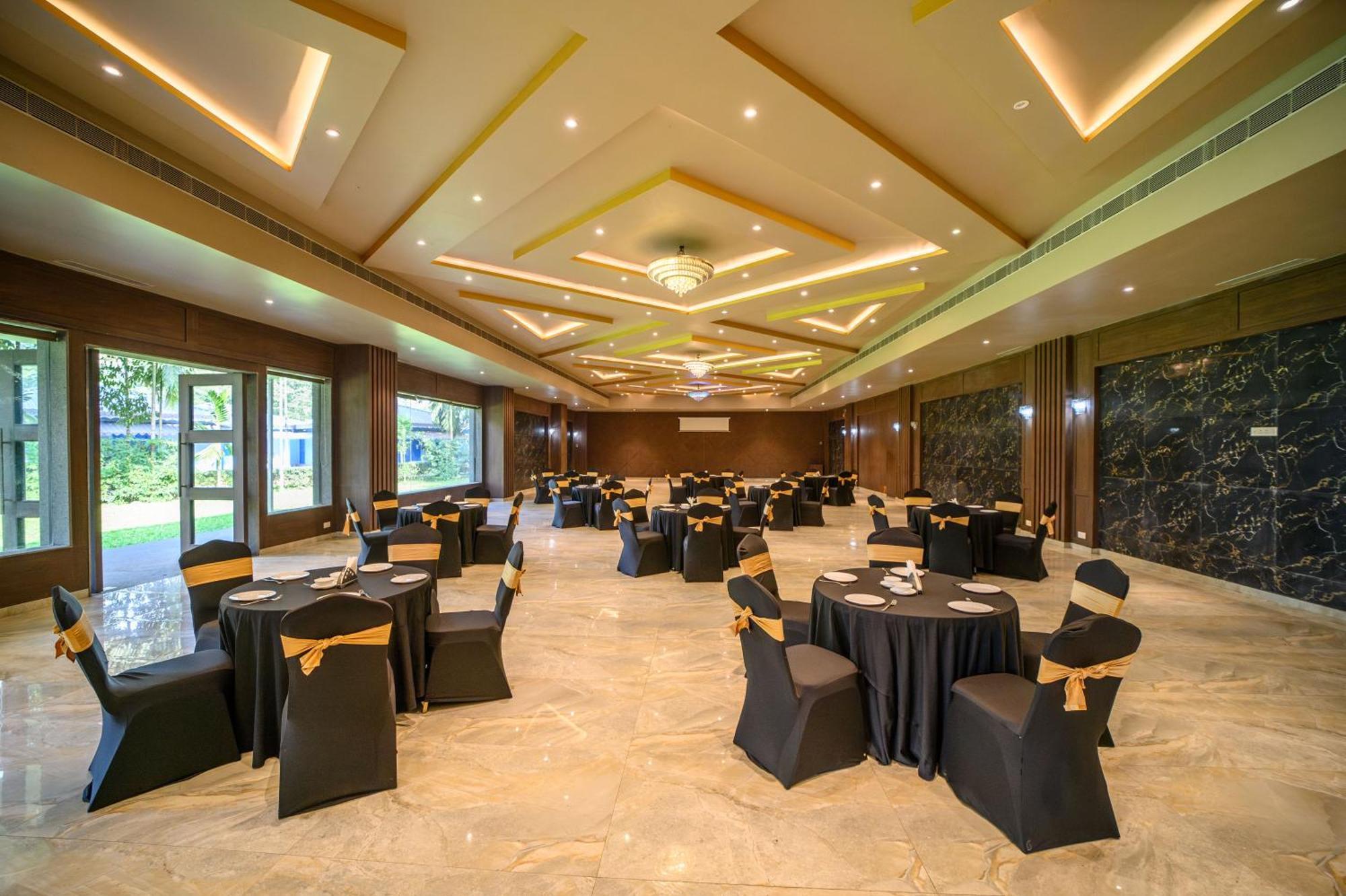 Sinclairs Retreat Dooars, Chalsa Hotel Ngoại thất bức ảnh
