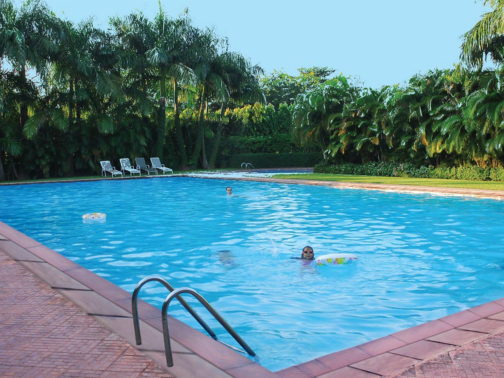 Sinclairs Retreat Dooars, Chalsa Hotel Ngoại thất bức ảnh